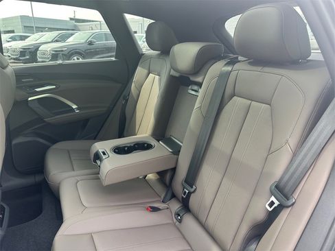 New 2025 Audi Q5 Premium Plus image 27