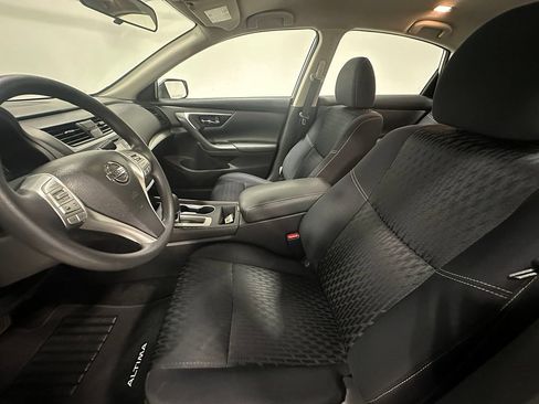 Used 2018 Nissan Altima 2.5 S w/ S Convenience Package FWD image 3