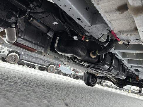 New 2025 Ford Transit 250 Low Roof AWD image 32
