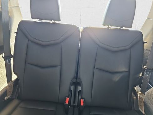 Used 2025 Cadillac XT6 Premium Luxury w/ LPO, Floor Liner Package image 12