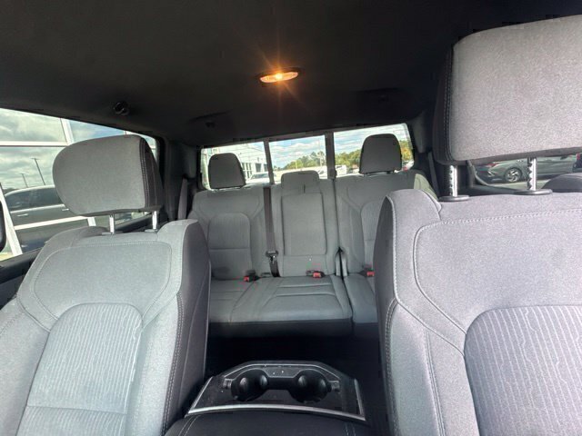 Used 2022 RAM 1500 Big Horn AWD/4WD image 17