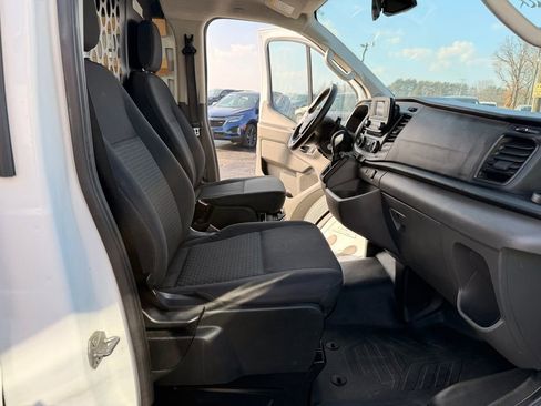 Used 2024 Ford Transit 250 Low Roof w/ Exterior Upgrade Package image 30