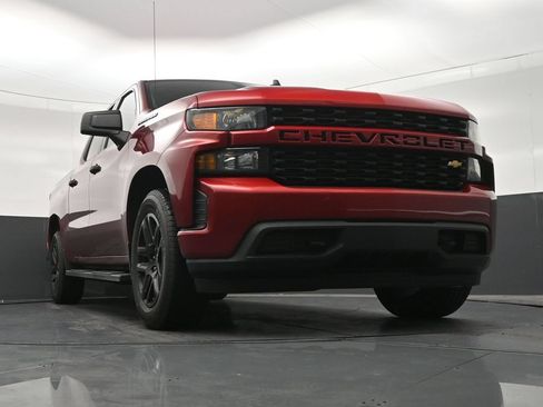 Used 2021 Chevrolet Silverado 1500 Custom RWD image 30