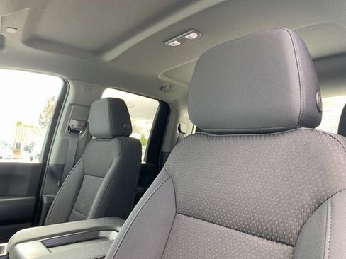 New 2025 GMC Sierra 2500 Pro w/ Convenience Package image 16