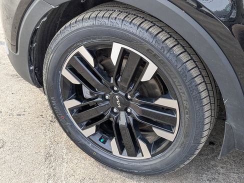 Used 2023 Kia Telluride SX X-Line image 11