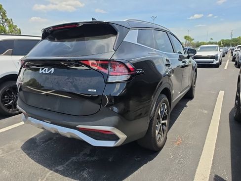 Certified 2023 Kia Sportage EX AWD/4WD image 16