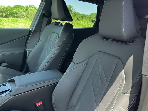 New 2025 BMW X3 xDrive30i w/ Premium Package image 11