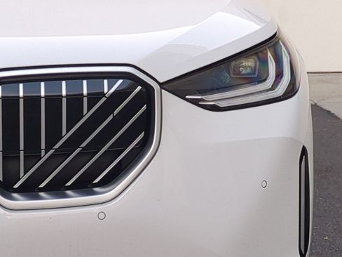Certified 2026 BMW X3 xDrive30i w/ Premium Package AWD/4WD image 5