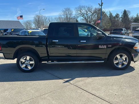 Used 2016 RAM 1500 Big Horn image 4