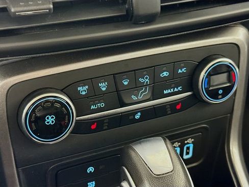 Used 2022 Ford EcoSport SES w/ Interior Protection Package image 16