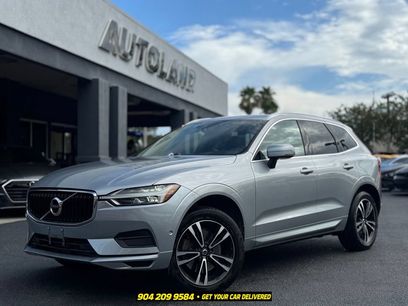 Used 2018 Volvo XC60 T6 Momentum w/ Vision Package