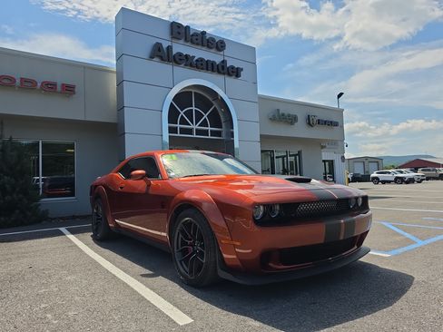 Used 2021 Dodge Challenger R/T Scat Pack RWD image 1