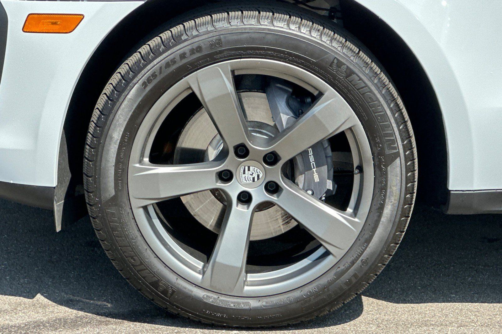 Used 2026 Porsche Macan AWD/4WD image 27
