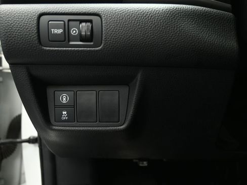 Used 2019 Honda Accord Sport image 11