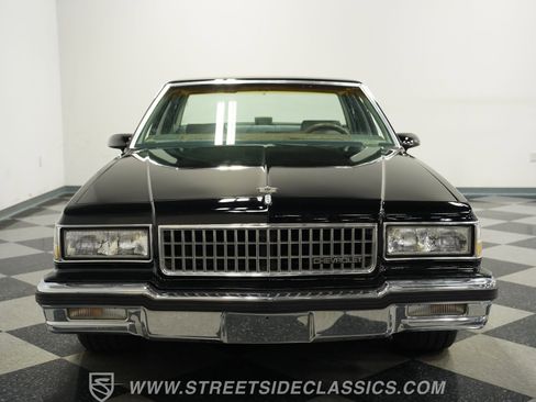 Used 1989 Chevrolet Caprice Classic image 17