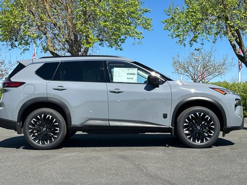 New 2026 Nissan Rogue Dark Armor image 3