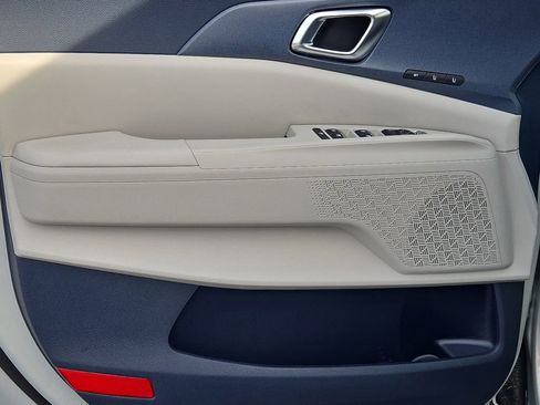 New 2026 Kia Carnival EX image 15