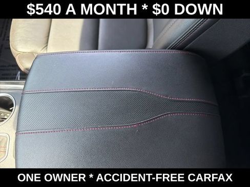 Used 2023 Chevrolet Traverse RS AWD/4WD image 21