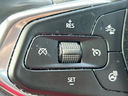 Used 2024 Chevrolet Trax ACTIV w/ Driver Confidence Package FWD image 17