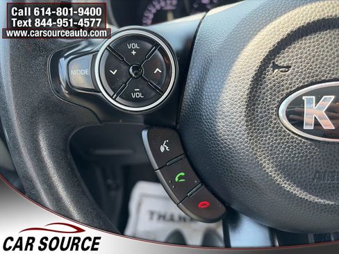 Used 2015 Kia Soul + image 13
