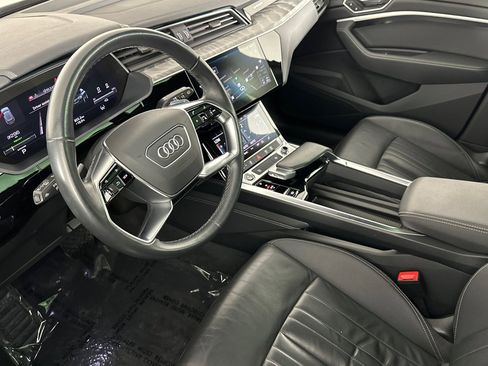 Certified 2023 Audi e-tron Premium w/ Convenience Plus Package image 9