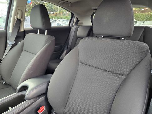 Used 2016 Honda HR-V EX image 16