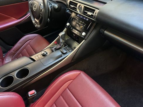 Used 2014 Lexus IS 350 image 30