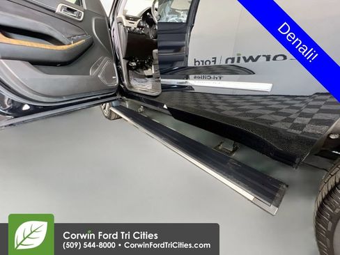 Used 2019 GMC Yukon Denali AWD/4WD image 34