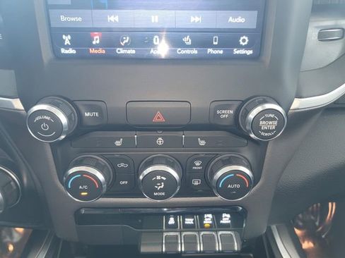 Used 2020 RAM 1500 Big Horn image 22