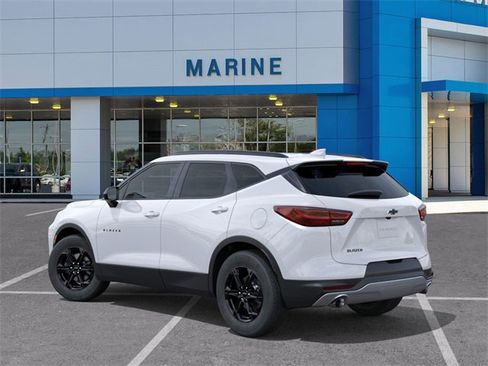 New 2026 Chevrolet Blazer LT w/ Convenience Package image 3