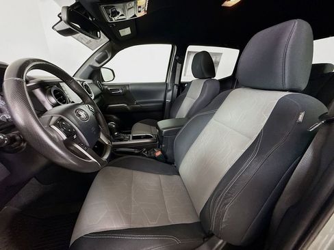 Certified 2023 Toyota Tacoma TRD Off-Road w/ Advanced Technology Package image 22