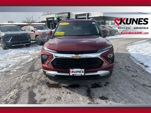 Used 2025 Chevrolet TrailBlazer LT image 12