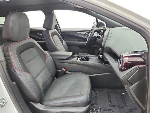 Used 2024 Chevrolet Blazer EV RS AWD/4WD image 18