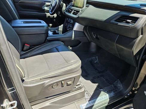 Used 2024 Chevrolet Tahoe Premier AWD/4WD image 19