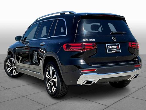 New 2025 Mercedes-Benz GLB 250 GLB 250 image 4