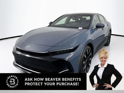 Used 2025 Toyota Crown Platinum