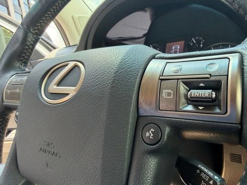 Used 2016 Lexus GX 460 w/ Navigation Package AWD/4WD image 4