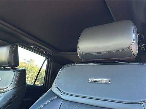 New 2025 Ford Expedition Max Platinum w/ Stealth Performance Package image 30