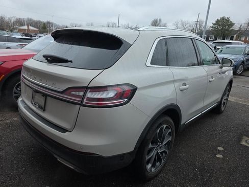 Used 2022 Lincoln Nautilus Reserve w/ Equipment Group 201A AWD/4WD image 3
