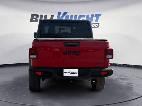 Used 2020 Jeep Gladiator Sport w/ Quick Order Package 24S AWD/4WD image 4