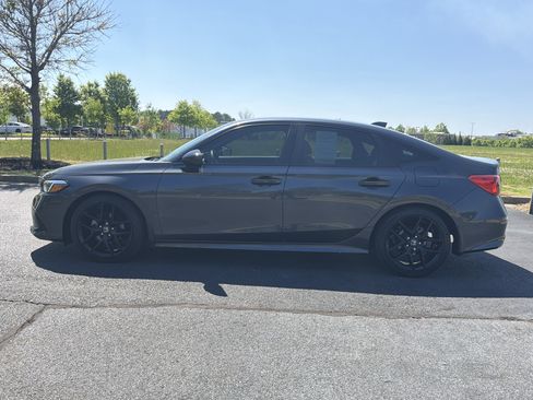 Used 2023 Honda Civic Sport image 7