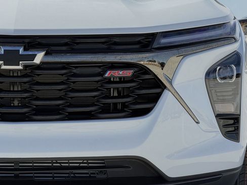 New 2026 Chevrolet Trax RS w/ Sunroof Package image 8