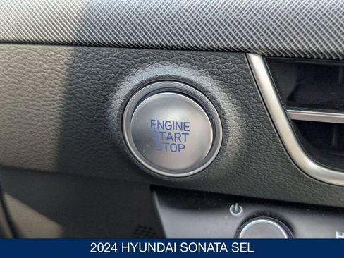 Certified 2024 Hyundai Sonata SEL AWD/4WD image 26