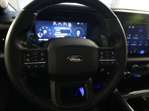 Used 2025 Ford F150 Raptor AWD/4WD image 17