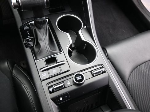 Used 2023 Kia K5 GT-Line image 15