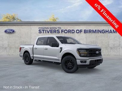 New 2025 Ford F150 XLT w/ Equipment Group 302A MID