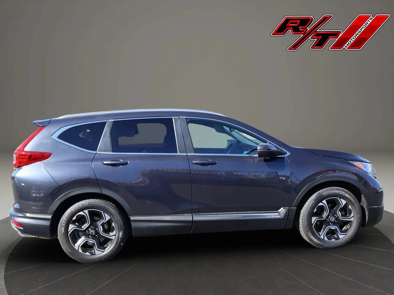 Used 2017 Honda CR-V Touring image 8