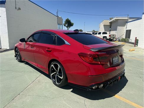 Used 2021 Honda Accord Sport image 8