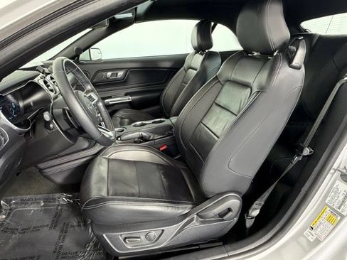 Used 2018 Ford Mustang Premium w/ Equipment Group 201A RWD image 29