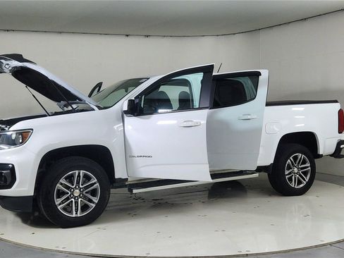 Used 2022 Chevrolet Colorado LT w/ LT Convenience Package image 10